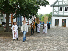Johanniprozession mit Ehrenamtsfest (© Karl-Franz Thiede)